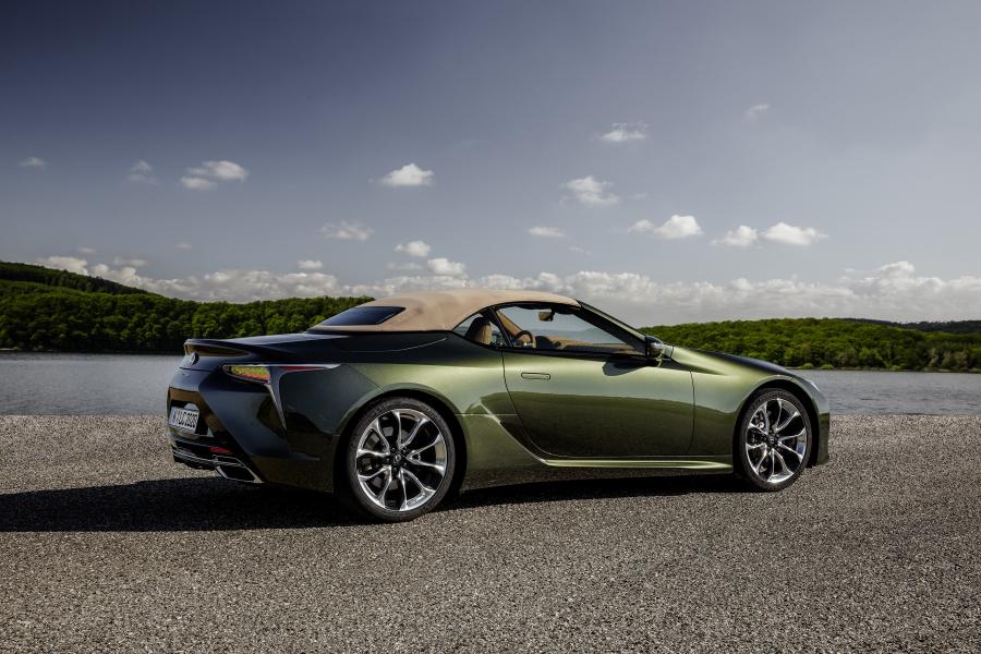  Lexus LC500 Convertible 2020 года  (WW) (фото 5 из 17)